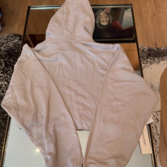NWT TNA Light Grey Cozy Fleece Boyfriend Cropped Hoodie - Size 1 - Picture 4 of 7